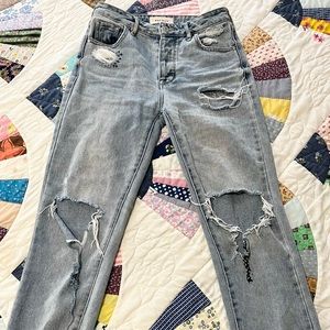 PACSUN RIPPED MOM JEAN 24 25 0 2 “Visible repair” trend stitching